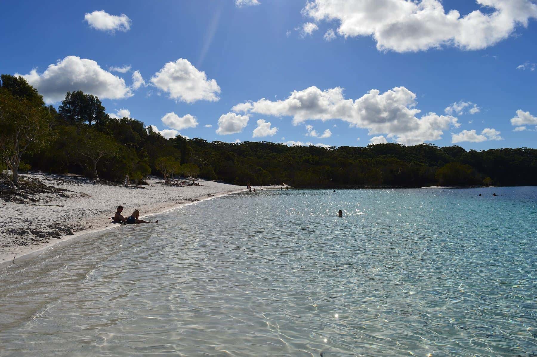 Clear blue water and white sand at Lake McKenzie on K’gari